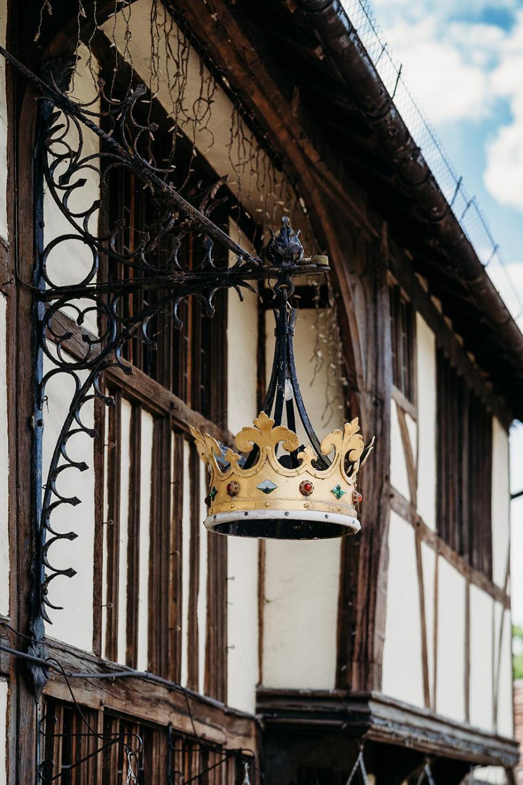 The Crown Inn Chiddingfold Extérieur photo