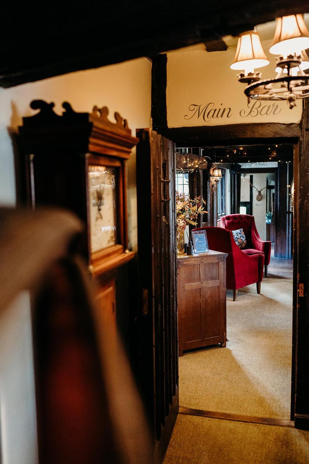 The Crown Inn Chiddingfold Extérieur photo