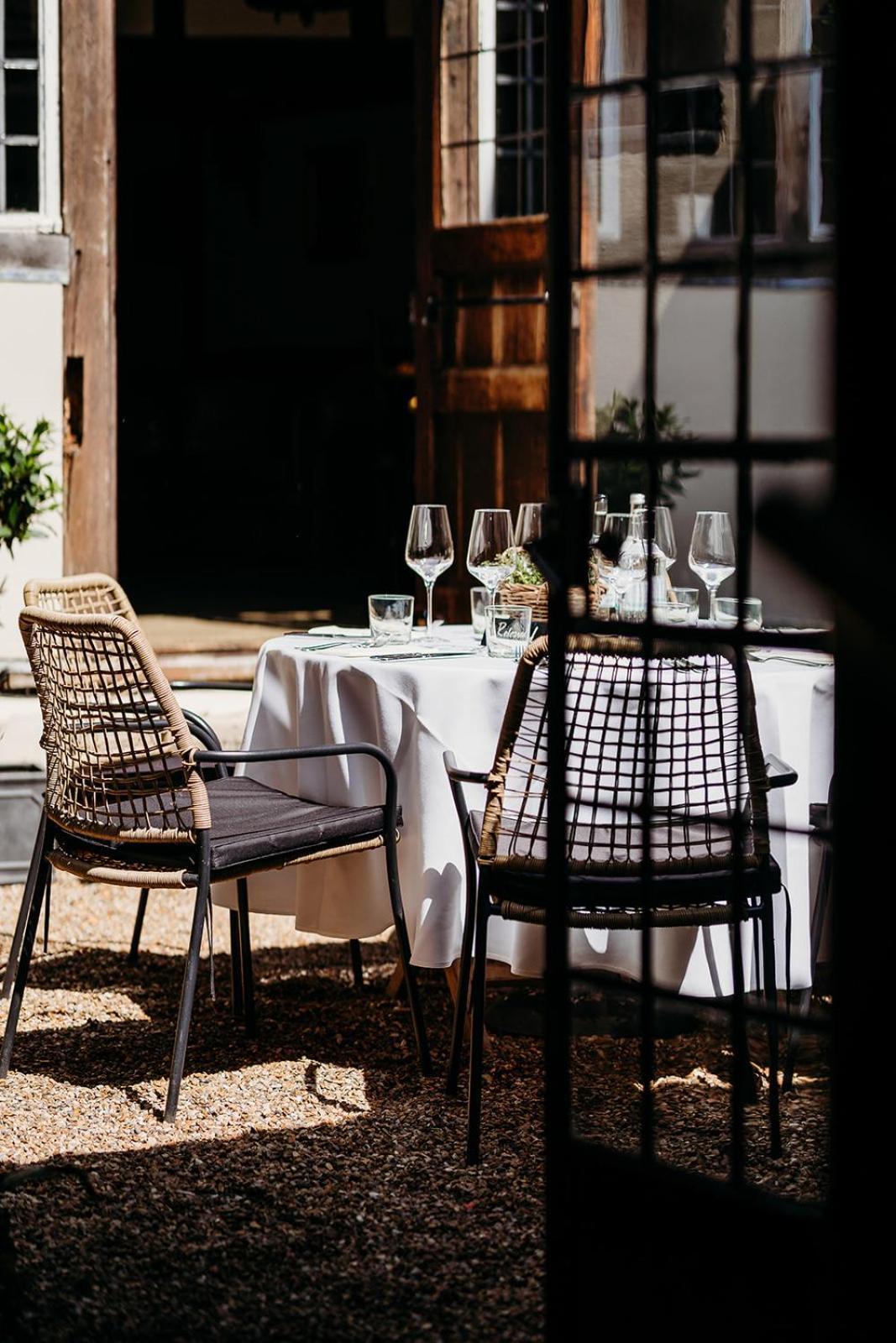 The Crown Inn Chiddingfold Extérieur photo