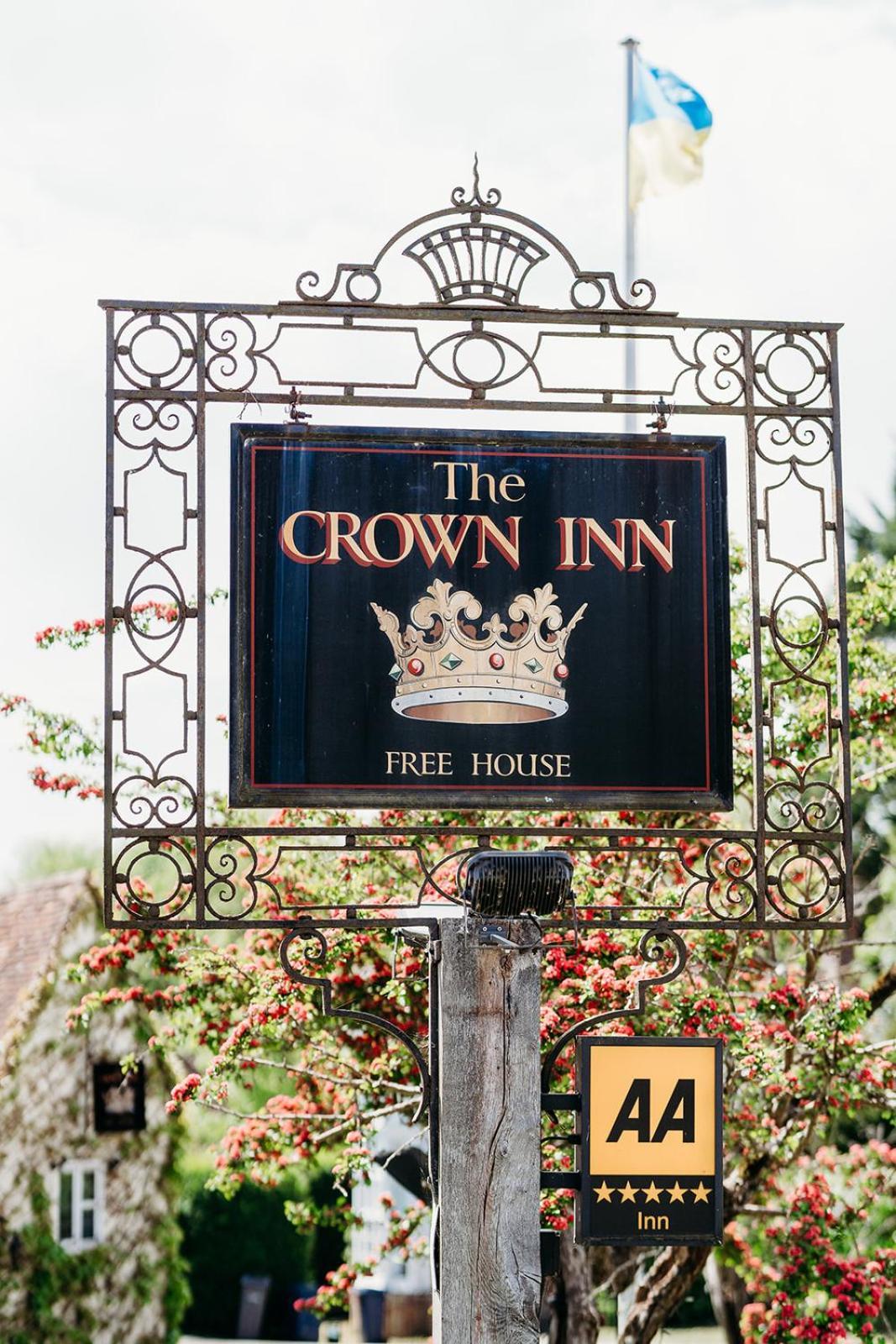 The Crown Inn Chiddingfold Extérieur photo