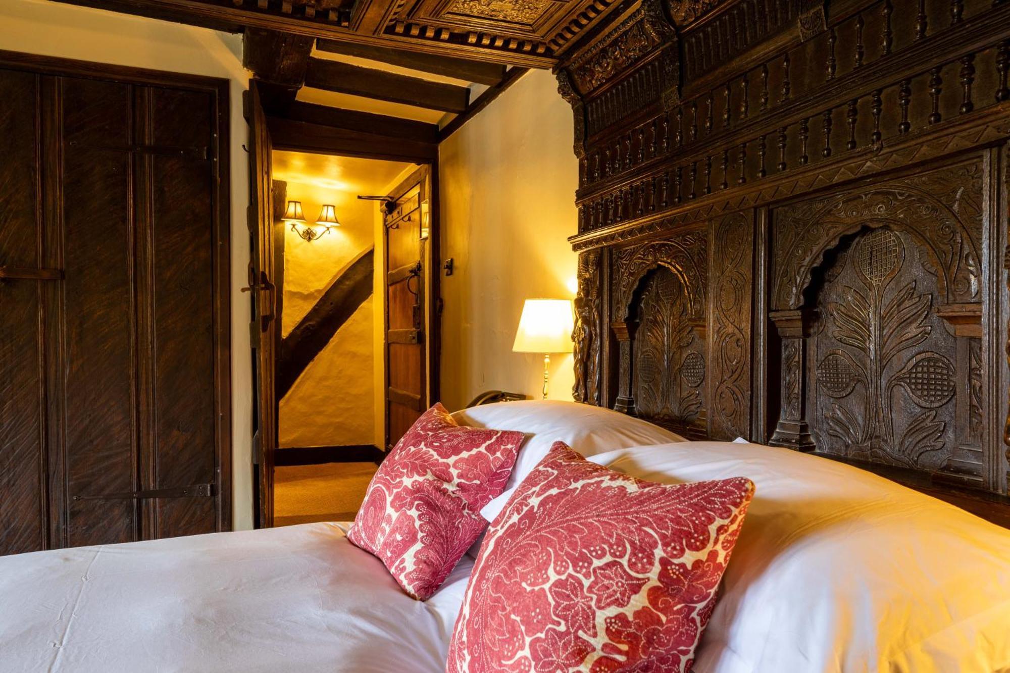 The Crown Inn Chiddingfold Chambre photo
